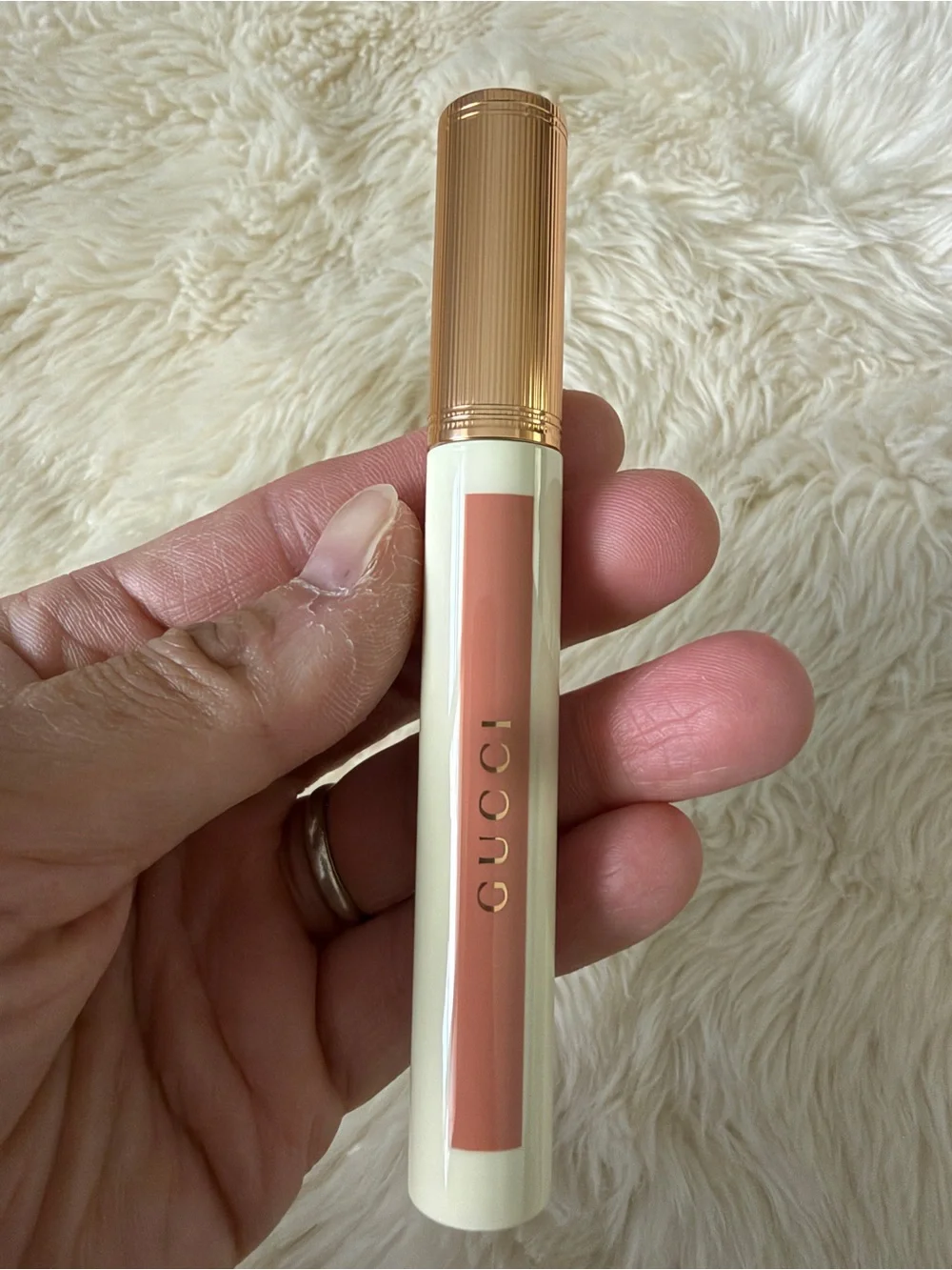 Gucci Glow Oil in Water Tint Liquid Lipstick 130 Elsa hazel